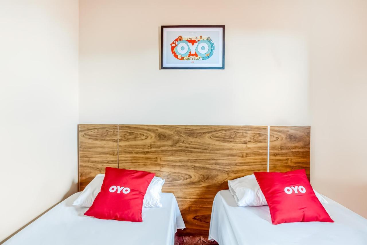 Oyo Hotel Tereza クルベロ エクステリア 写真